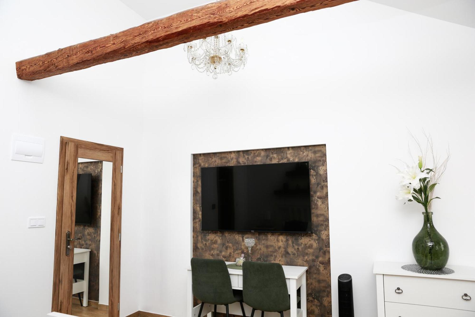 زنويمو Apartmany Ellie المظهر الخارجي الصورة